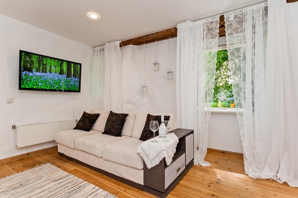 Old Town Central Apartment Талин Екстериор снимка