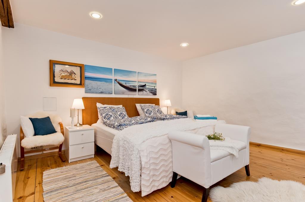 Old Town Central Apartment Талин Екстериор снимка
